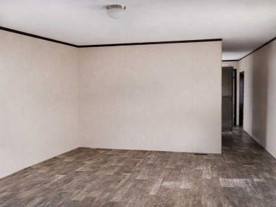 Photo 3 of 4 of home located at 16902 Dixie Highway, Lot 20 Hazel Crest, IL 60429