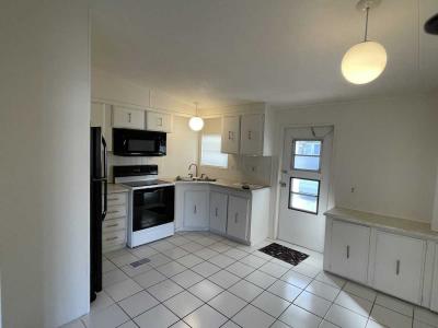 Photo 5 of 15 of home located at 7 Las Palmas #92 Edgewater, FL 32132