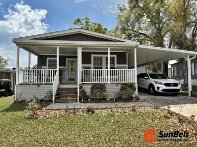 Photo 2 of 39 of home located at 132 Hillsborough Drive Sorrento, FL 32776