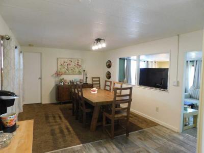 Photo 5 of 23 of home located at 6409 Aloha Drive #147 Bradenton, FL 34207