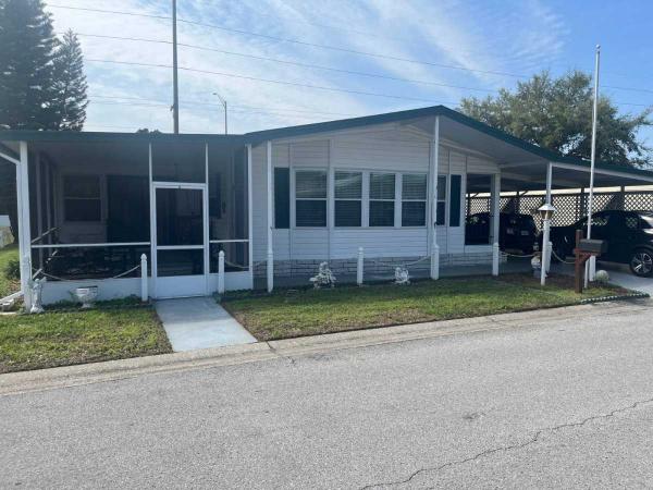 1985  Mobile Home For Sale
