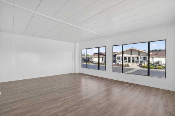 Lakewood Mobile Home