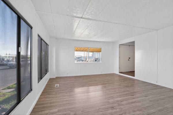 Lakewood Mobile Home