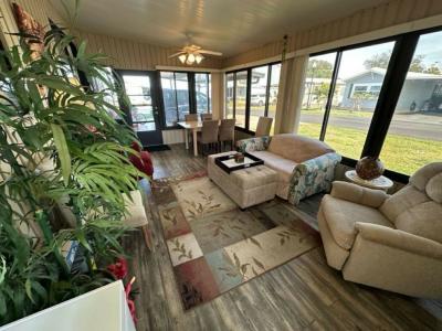 Mobile Home at 581 Lake Henry Winter Haven, FL 33881