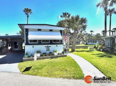 Photo 5 of 28 of home located at 154 Bywoods Drive Eustis, FL 32726