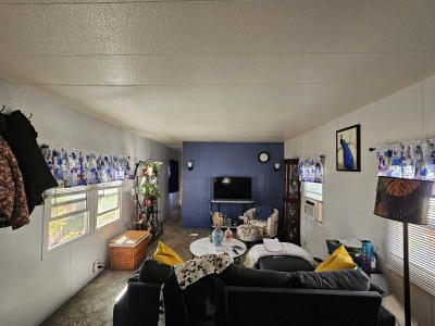 Photo 4 of 31 of home located at 337 Lucky Ln Reno, NV 89502