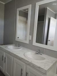 2026 240LM-LANDMARK-16763I 240LM-LANDMARK-16763I Manufactured Home