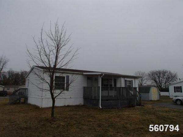 2003 FLEETWOOD Mobile Home For Sale
