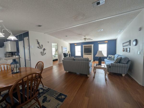 1998 PALM 61170 Mobile Home