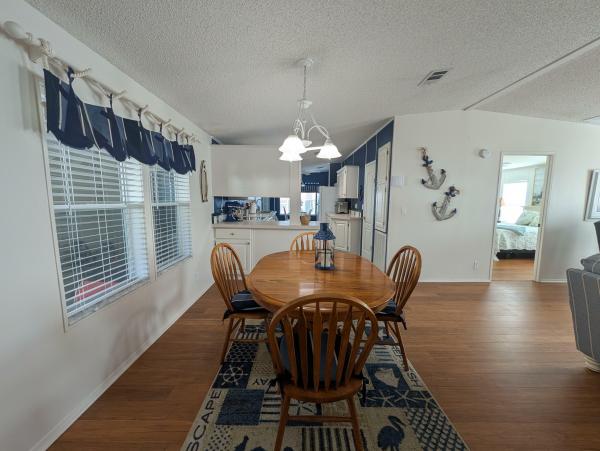 1998 PALM 61170 Mobile Home