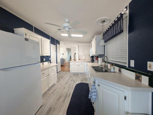 1998 PALM 61170 Mobile Home