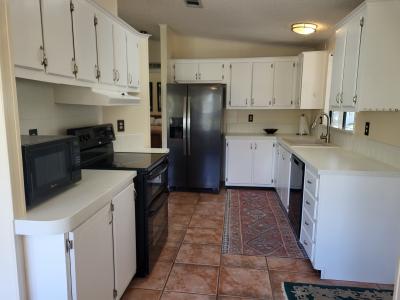 Photo 4 of 13 of home located at 575 Bella Vista Edgewater, FL 32141