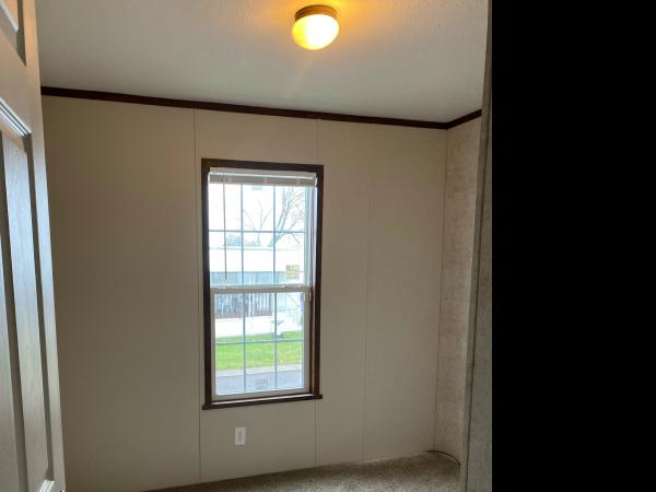 2015 Redman Advantage II 1460204RA Mobile Home