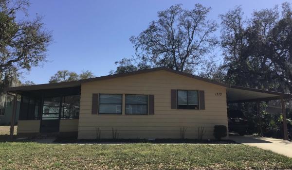 1986  Mobile Home For Sale
