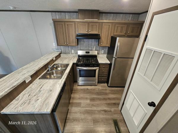 2023 Champion Dutch Diamond II Mobile Home