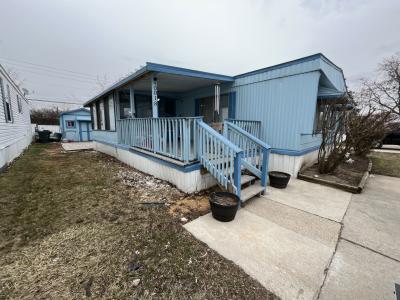 Photo 2 of 3 of home located at 40018 N Tothill Cir Sterling Heights, MI 48310