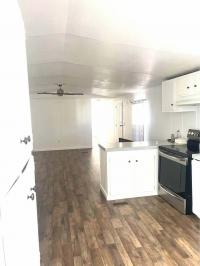 2000 CLAYTON Mobile Home