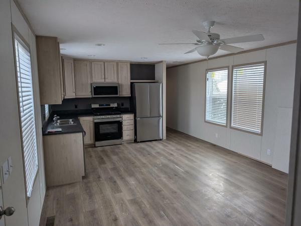 2026 clayton 96CCS16663BH26 Mobile Home