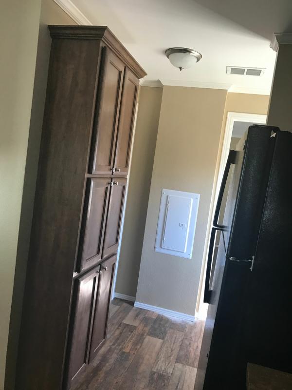 2017 American Homestar Corp Oak Creek Mobile Home