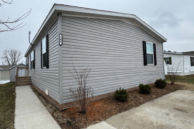 Mobile Home at 106 Constitution Circle Potterville, MI 48876