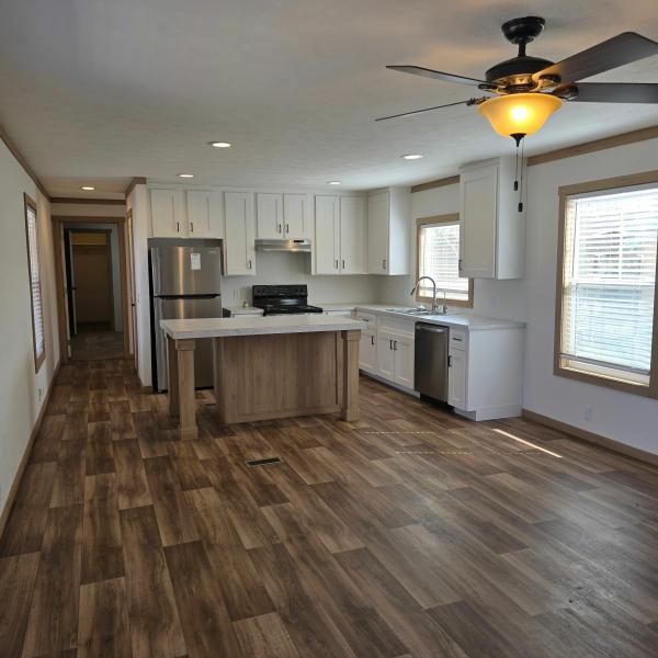 Photo 1 of 2 of home located at 12400 Rojas Drive #254 El Paso, TX 79928