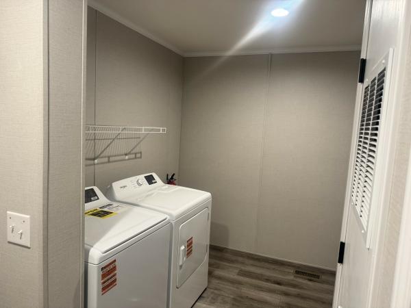 2026 Champion RAPB2864H42A1C Mobile Home