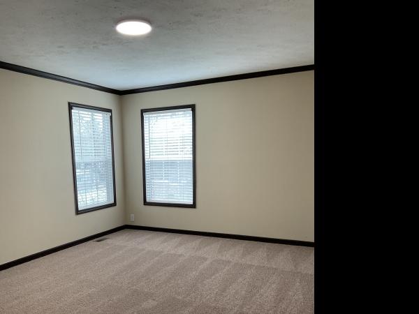 2019 CHAMPION EXDN8500 Mobile Home