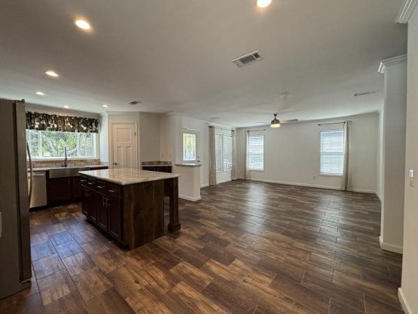 2023 Champion - Lake City LaBelle Mobile Home