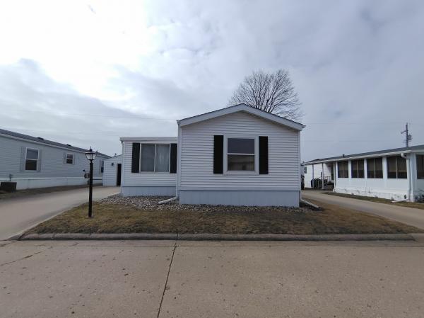 1996  Mobile Home For Sale
