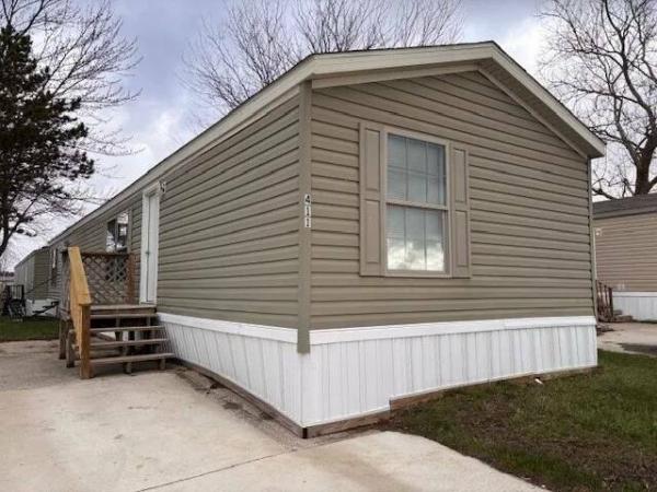 2015  Mobile Home For Sale