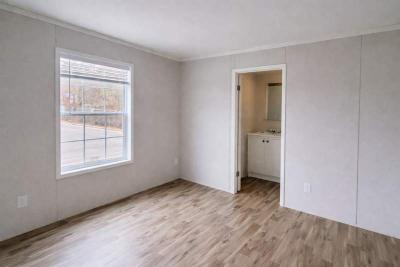 Photo 4 of 6 of home located at 222 Hogan Drive Newport News, VA 23606