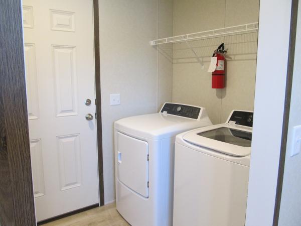 2023 Clayton Pulse 6014-704  Home