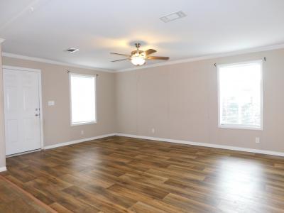 Photo 2 of 33 of home located at 1626 Gallahad Dr Lakeland, FL 33810