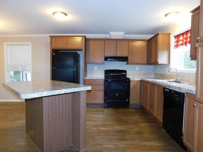 Photo 3 of 33 of home located at 1626 Gallahad Dr Lakeland, FL 33810