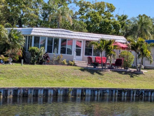 1984 COMM Mobile Home For Sale