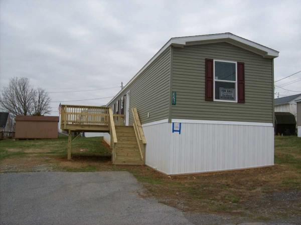 Photo 3 of 2 of home located at 326 Woodland Dr. Ranson, WV 25438