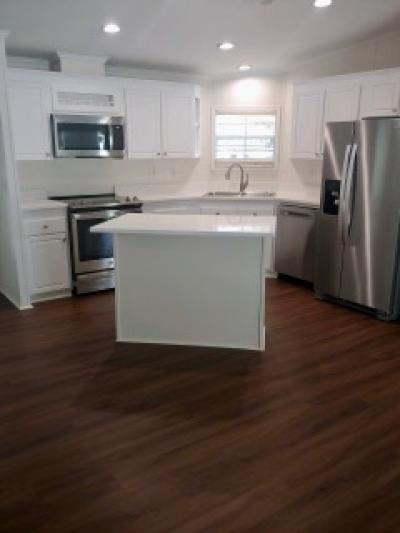 Photo 3 of 32 of home located at 4542 Tangelo Drive Zephyrhills, FL 33541