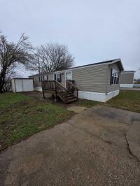 2000 Fleetwood Manufactured Home