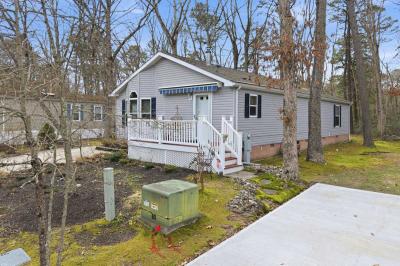 Photo 5 of 28 of home located at 35 Goldenrod Place Jackson, NJ 08527