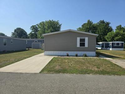 Photo 2 of 20 of home located at 26 Traveler Dr Sparta, MI 49345