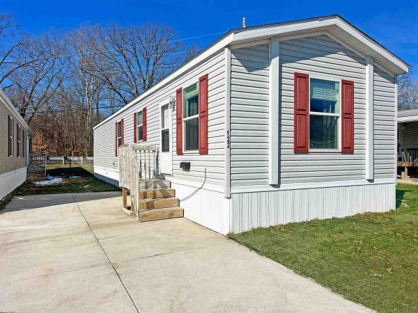2023  Mobile Home For Sale