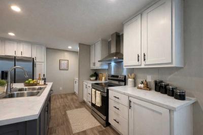 Photo 5 of 10 of home located at 556  Coyote Circle Midway Park, NC 28544