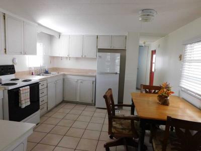 Photo 3 of 17 of home located at 6326 Aloha Drive #128 Bradenton, FL 34207