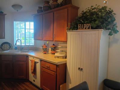 Photo 4 of 16 of home located at 8401 S. Kolb #324 Tucson, AZ 85756