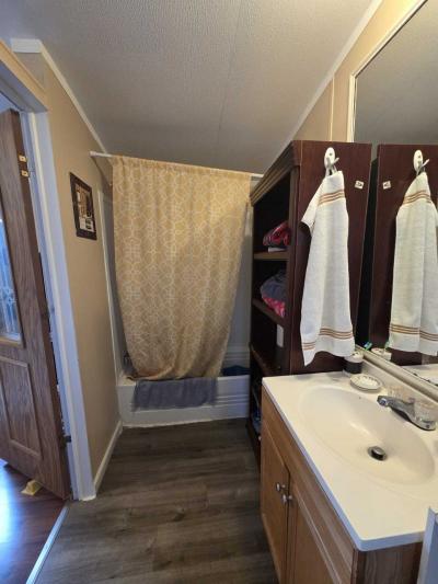 Photo 5 of 10 of home located at 183 Pepperidge Dr. Wixom, MI 48393