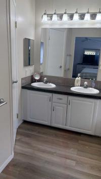 1998 Jacobsen Manufactured Home