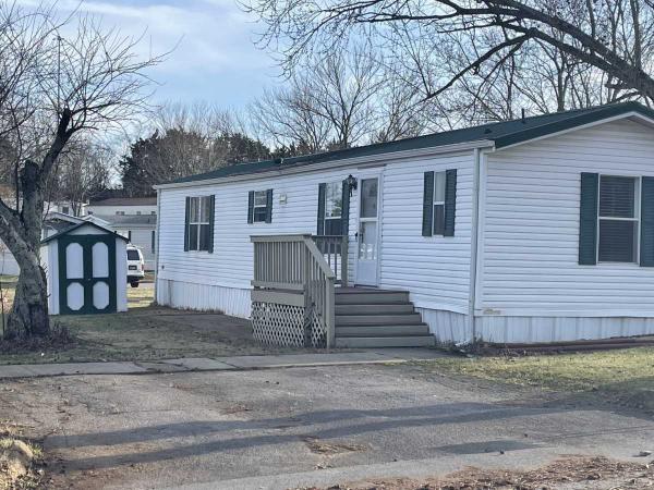 2001 Fleetwood Mobile Home