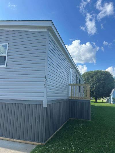 Photo 2 of 7 of home located at 2029 Wolverine Evansville, IN 47720