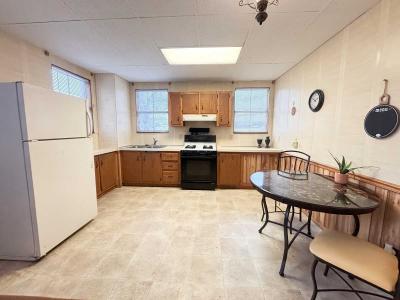 Mobile Home at 1522 Wilkes Ave. Quincy, IL 62305