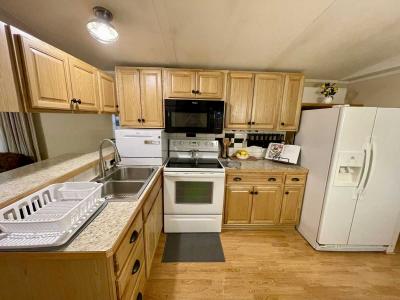 Photo 4 of 15 of home located at 4822 Heiden Dr Charlotte, NC 28227